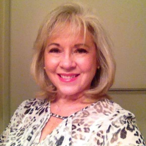 Meet your Posher, Kathy - Picture 1 of 1